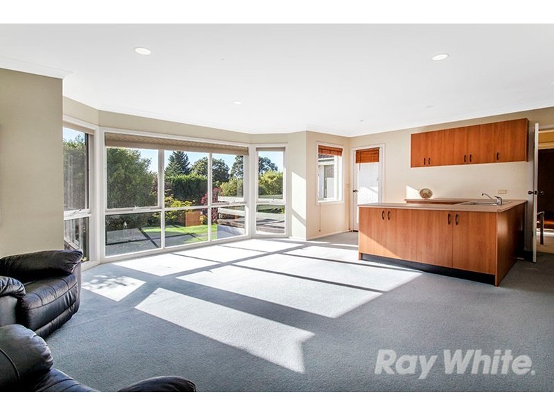 6 Bembooka Court, Doncaster VIC 3108