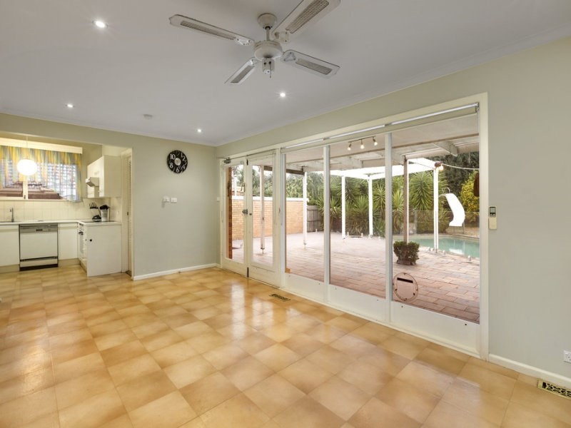 34 Sandra Street, Bulleen VIC 3105