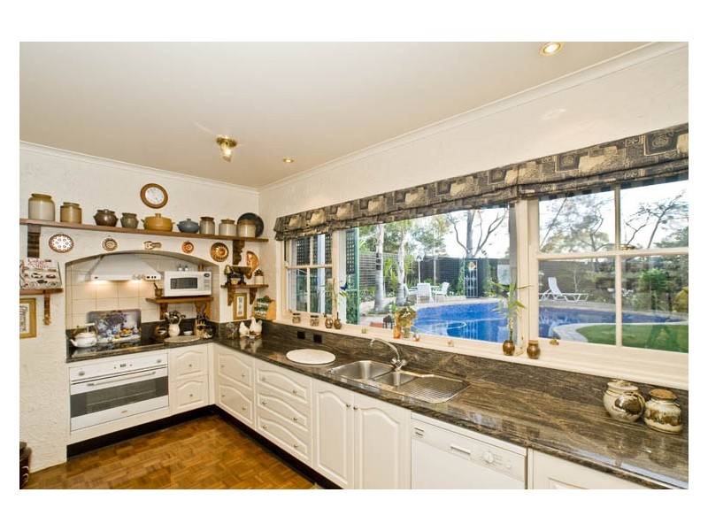 7 Zeus Court, Templestowe Lower VIC 3107