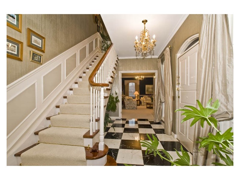 7 Zeus Court, Templestowe Lower VIC 3107