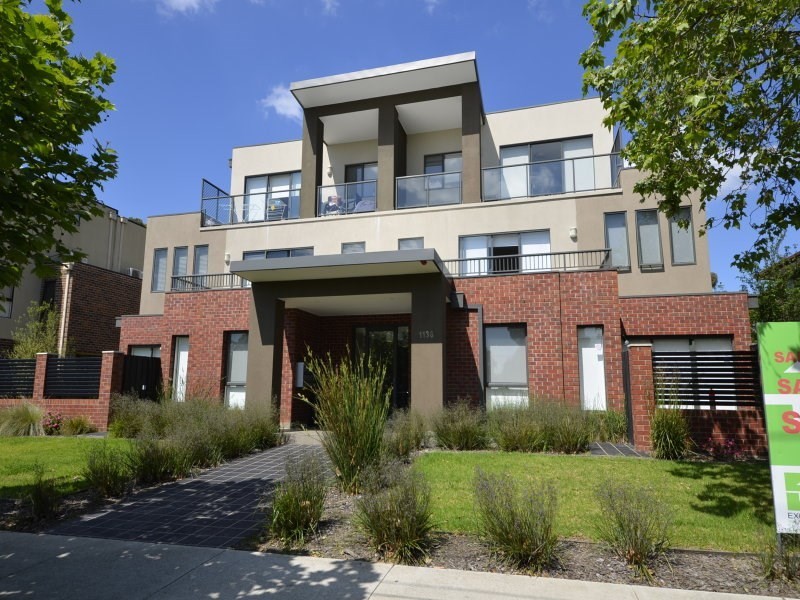 206/1136 Whitehorse Road, Box Hill VIC 3128