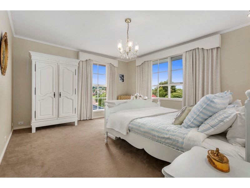 14 Gloucester Court, Templestowe VIC 3106