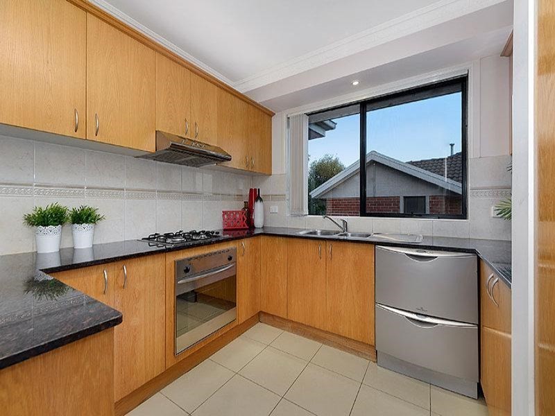 4/8 Yarraleen Place, Bulleen VIC 3105