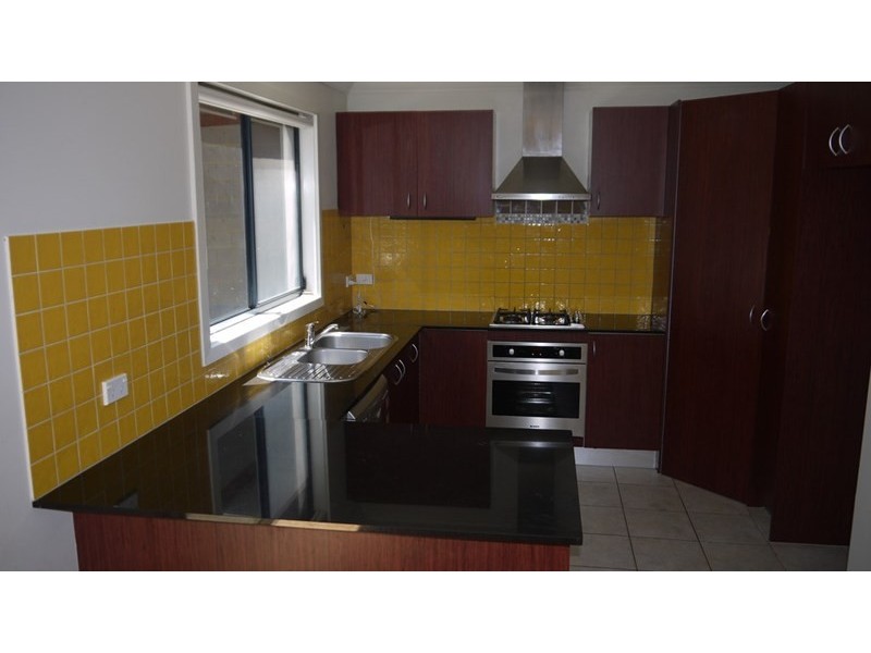 2/46 Boronia Grove, Doncaster East VIC 3109