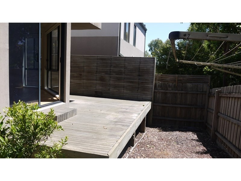 2/46 Boronia Grove, Doncaster East VIC 3109