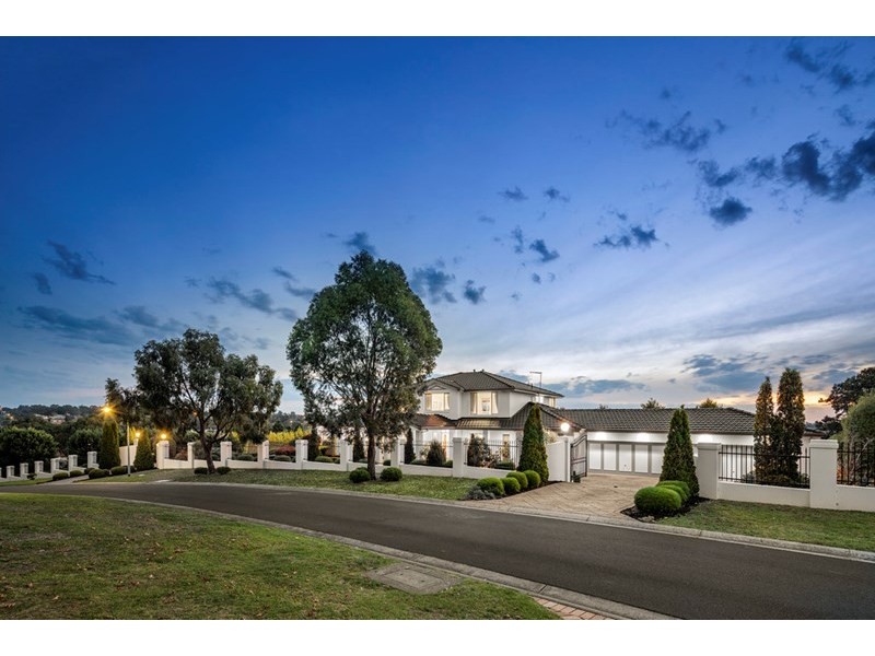 43 Edwin Road, Templestowe VIC 3106