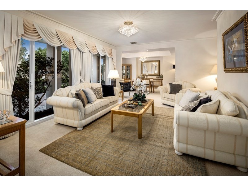 43 Edwin Road, Templestowe VIC 3106