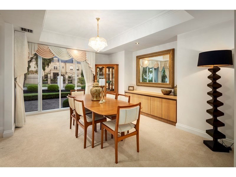 43 Edwin Road, Templestowe VIC 3106