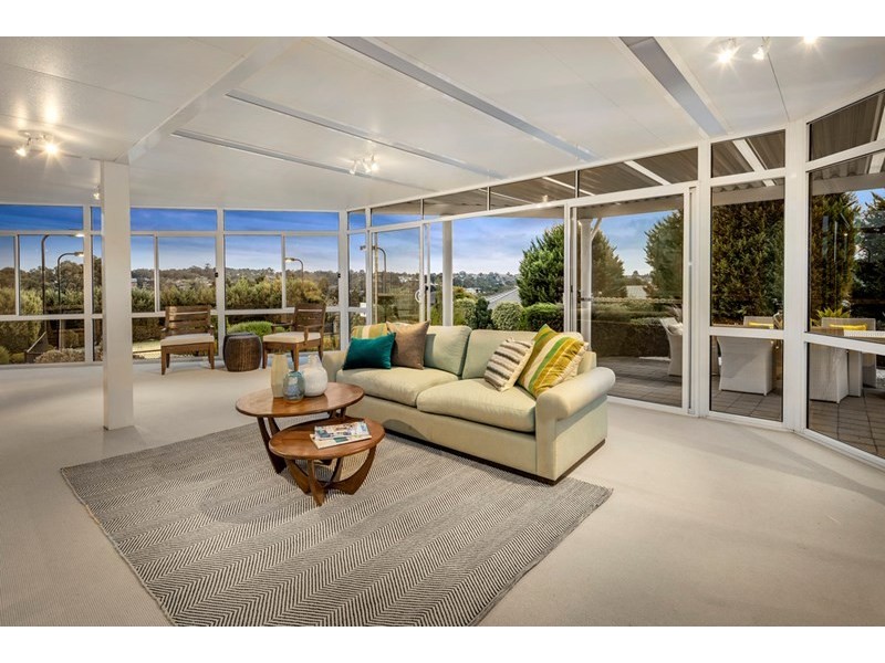 43 Edwin Road, Templestowe VIC 3106