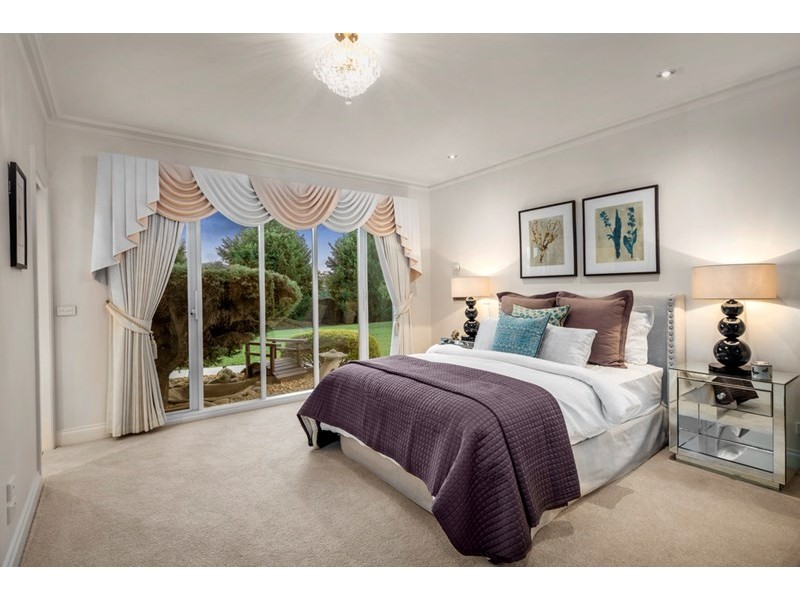 43 Edwin Road, Templestowe VIC 3106