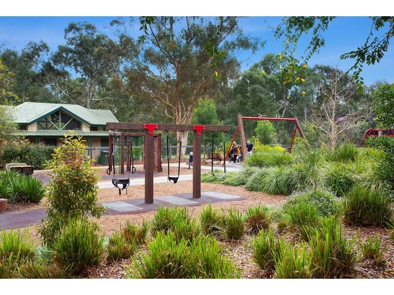 43 Edwin Road, Templestowe VIC 3106