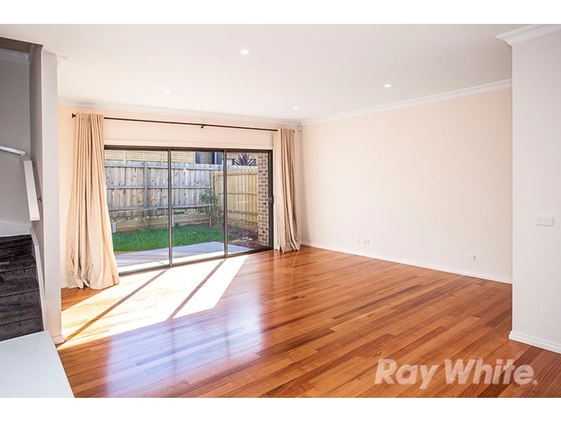 3/38 Cook Road, Mitcham VIC 3132