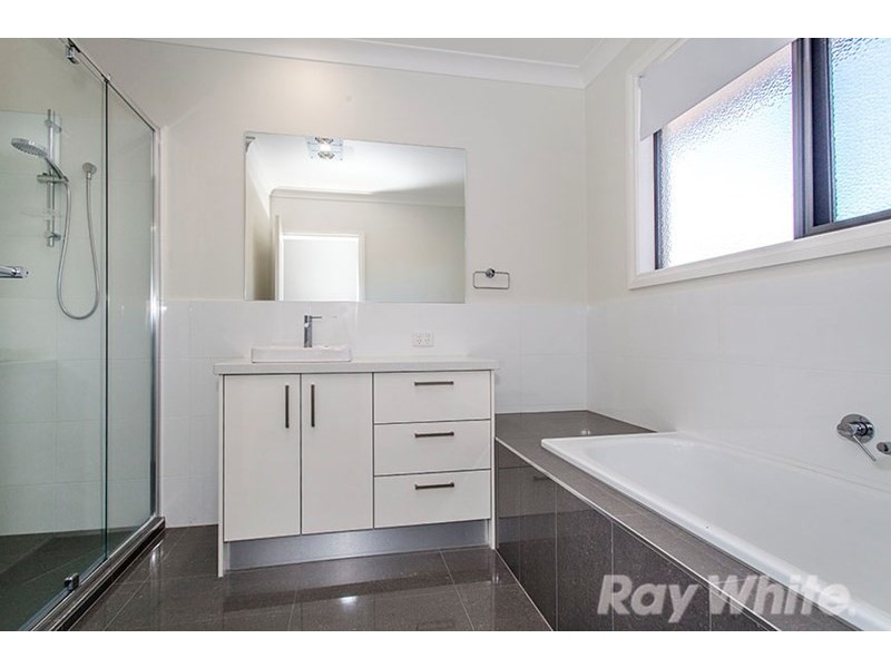 1/38 Cook Road, Mitcham VIC 3132