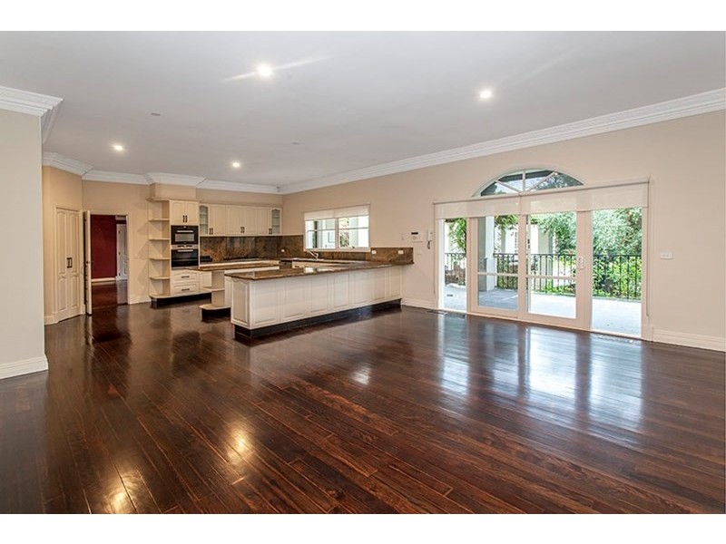 4 Jacov Gardens, Templestowe VIC 3106