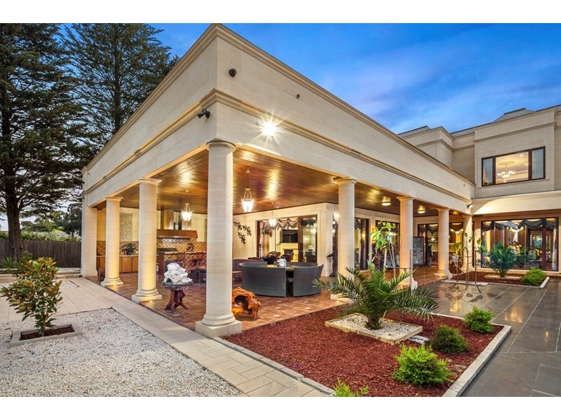 3 Wayamba Place, Templestowe VIC 3106
