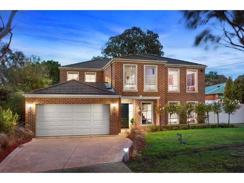 44 Landau Drive, Warranwood VIC 3134