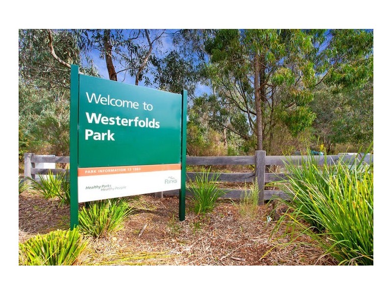 5 Augustus Rise, Templestowe VIC 3106