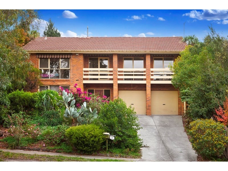 35 Huntingfield Drive, Doncaster East VIC 3109