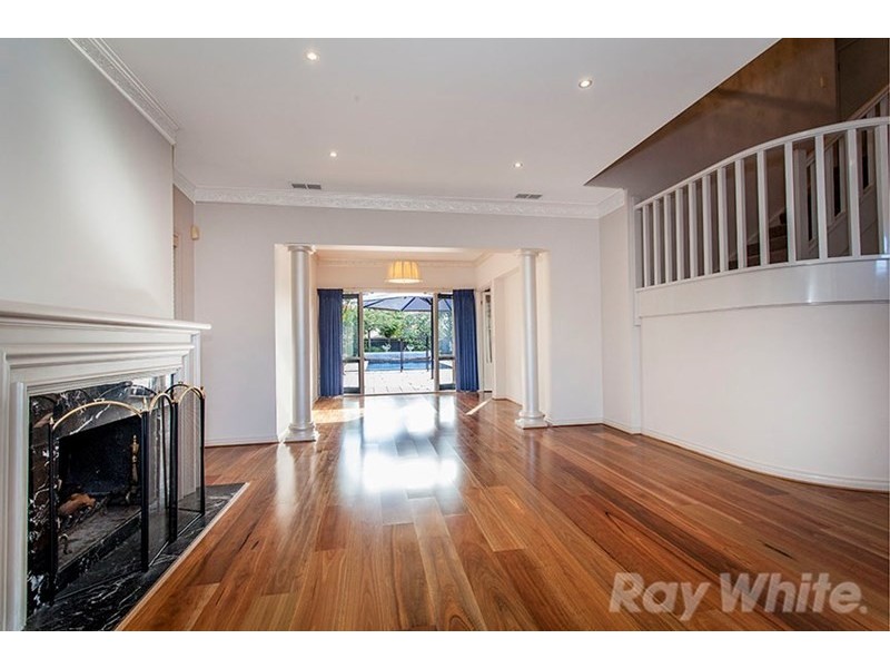 5 Zerbe Avenue, Doncaster East VIC 3109