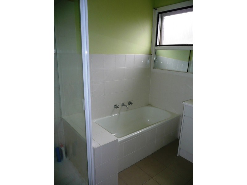 4 Woodlea Street, Doncaster East VIC 3109