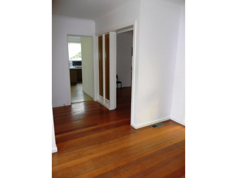 4 Woodlea Street, Doncaster East VIC 3109