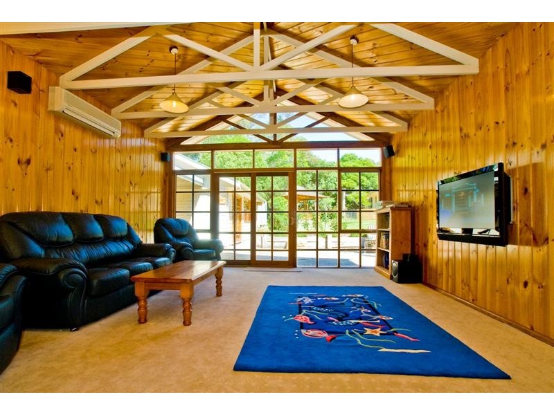 24 Park Road, Ringwood North VIC 3134