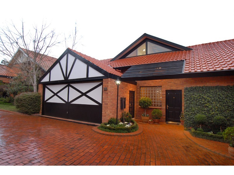 12 Forest Court, Templestowe VIC 3106