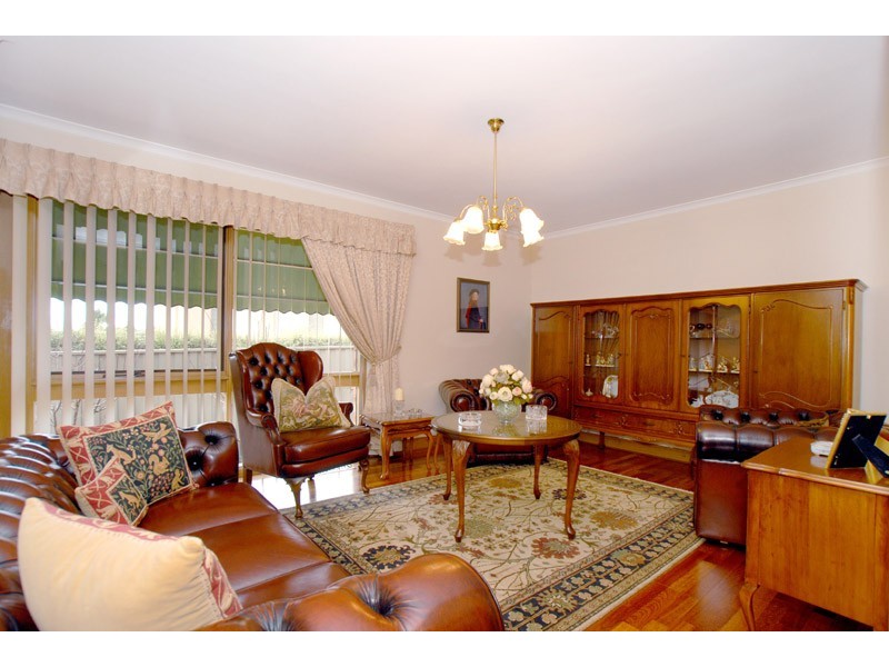 12 Forest Court, Templestowe VIC 3106