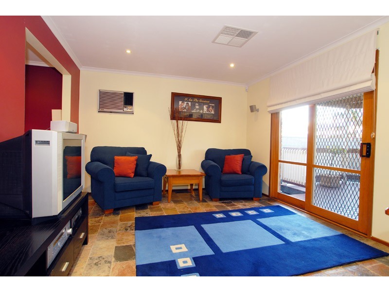 23 Mock Street, Forest Hill VIC 3131