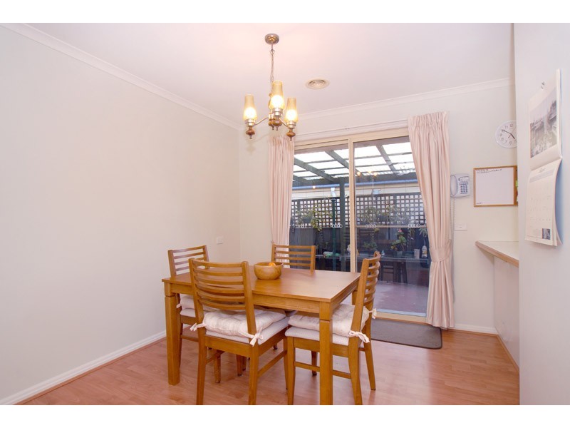 6/21 Nursery Road, Croydon VIC 3136