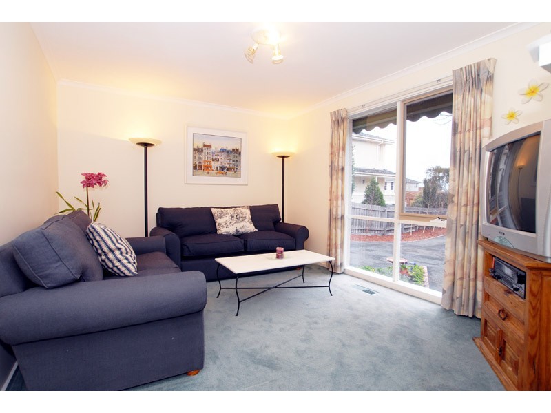 5 Ashton Rise, Doncaster East VIC 3109