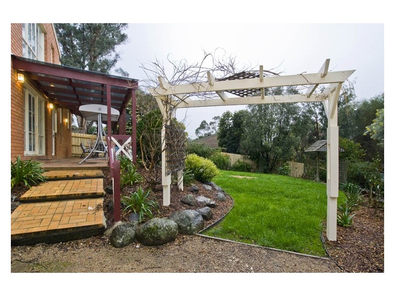 3 Derrane Place, Templestowe VIC 3106