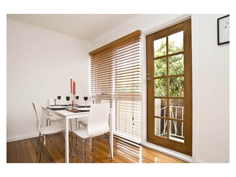 2/58 Beverley Street, Doncaster East VIC 3109