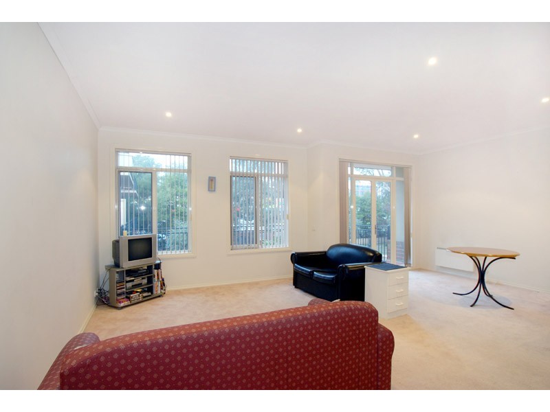 14/243 Blackburn Road, Doncaster East VIC 3109