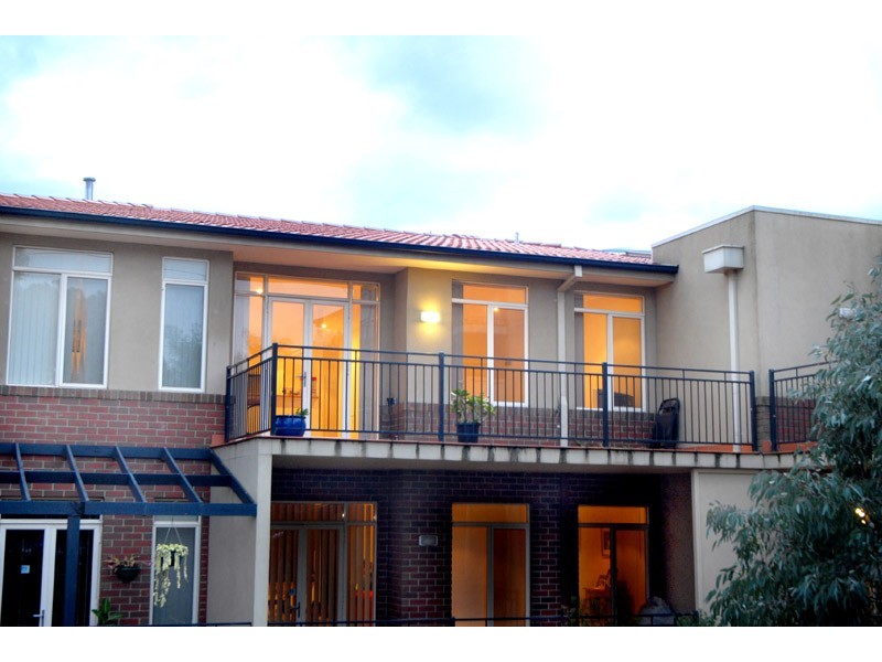 14/243 Blackburn Road, Doncaster East VIC 3109