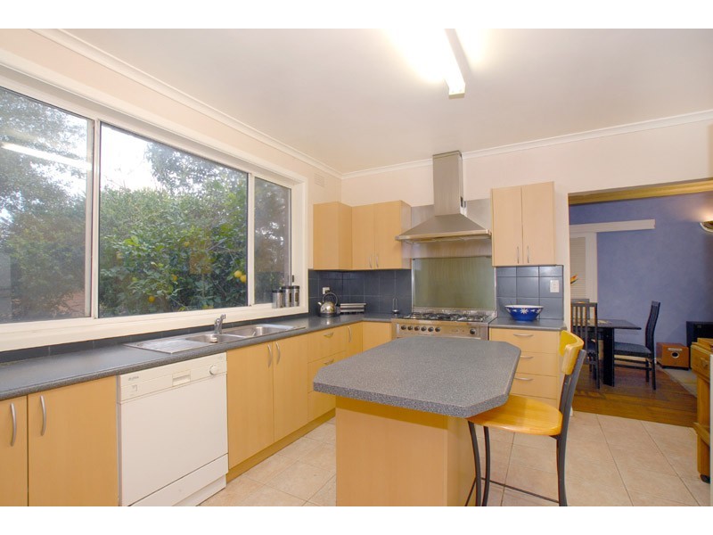 2 Huon Court, Donvale VIC 3111