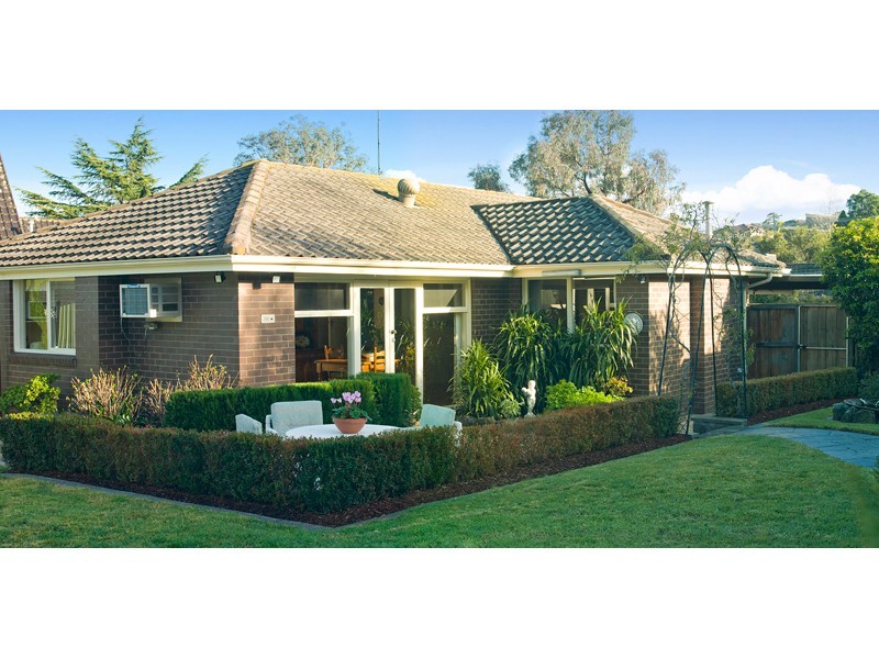 4 White Way, Bulleen VIC 3105