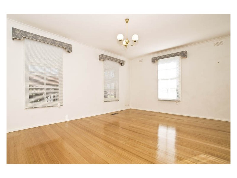 53 Owens Street, Doncaster East VIC 3109