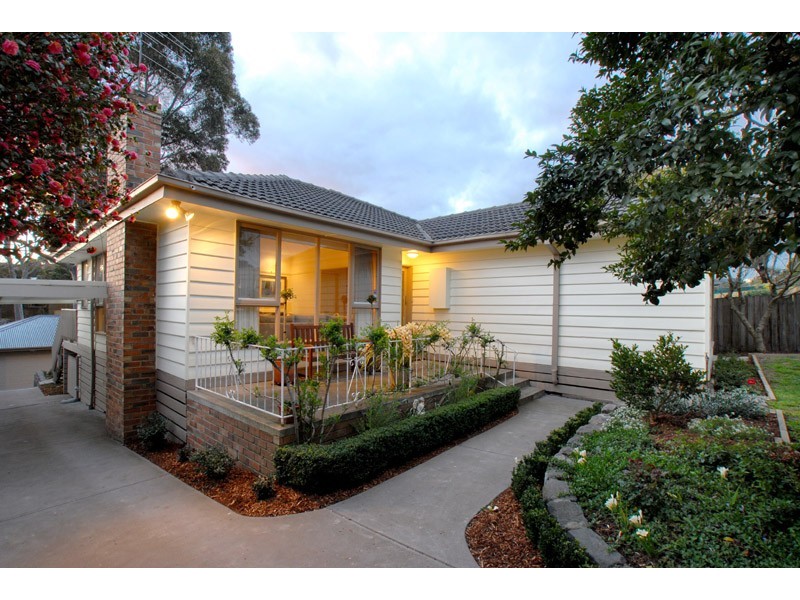 9 Alfreda Avenue, Bulleen VIC 3105