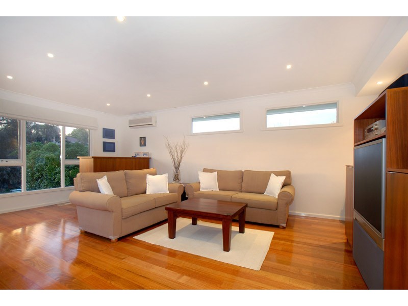 9 Alfreda Avenue, Bulleen VIC 3105