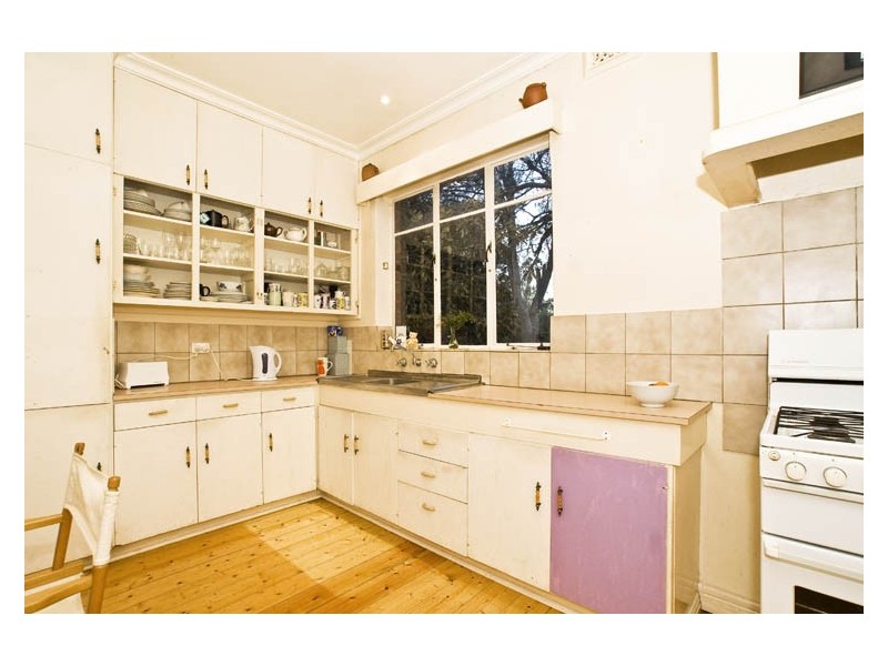 20 Shelley Street, Heidelberg Heights VIC 3081