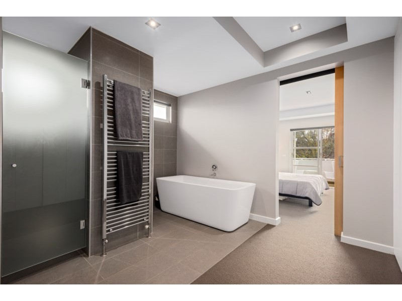 14 Glencairn Avenue, Brighton East VIC 3187