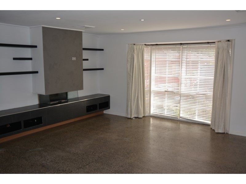 2/12-14 Franklin Road, Doncaster East VIC 3109