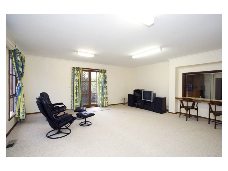 7 Glen Orchard Close, Templestowe VIC 3106