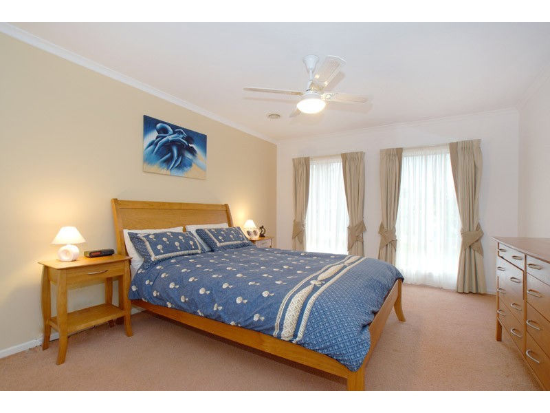 20 Schafter Drive, Doncaster East VIC 3109