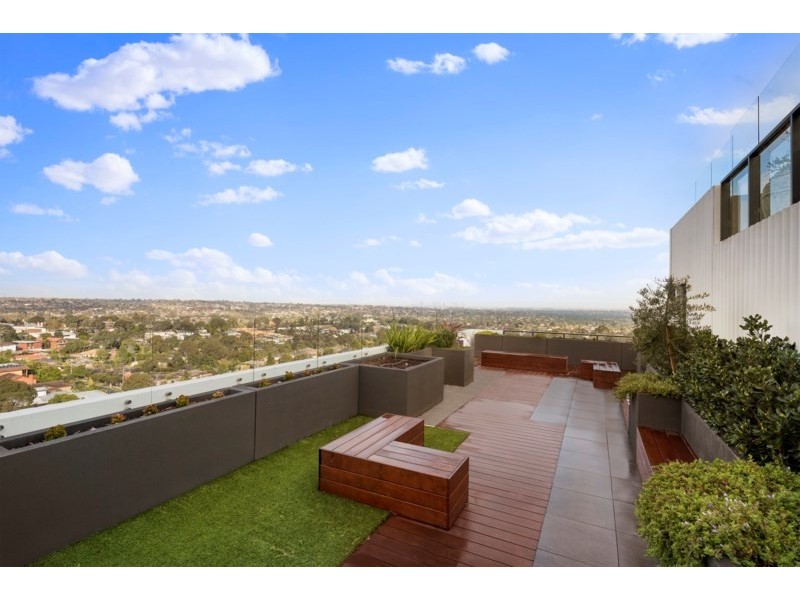 101/5 Sovereign Point Court, Doncaster VIC 3108