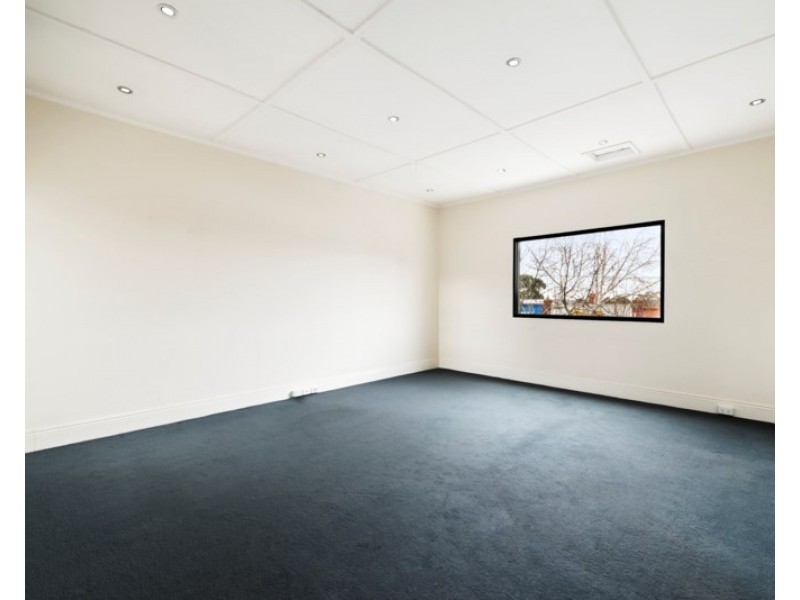 85 Canterbury Road, Canterbury VIC 3126