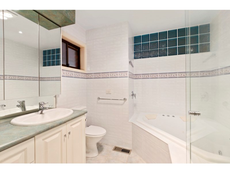 8 Thornleigh Place, Templestowe VIC 3106