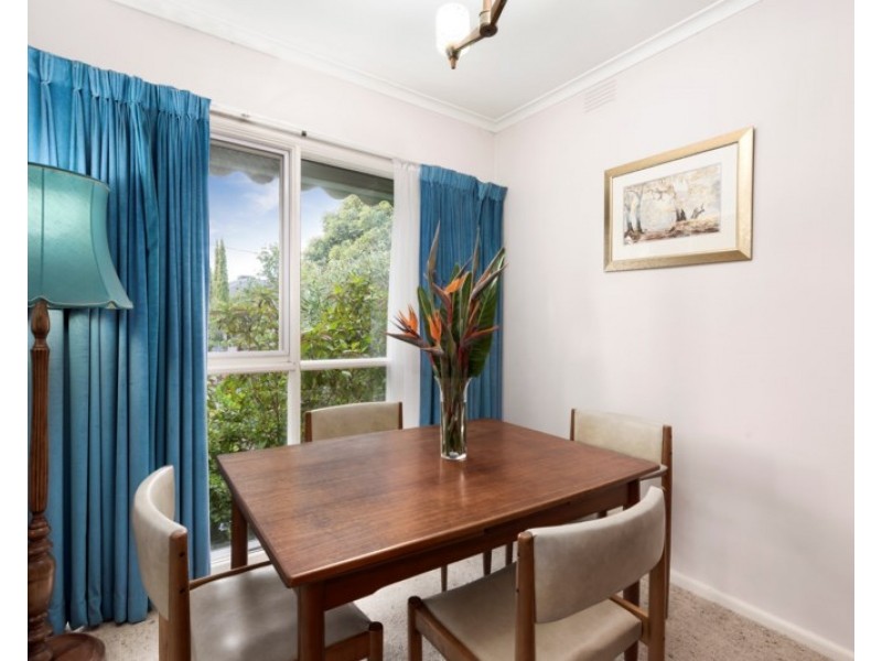 8 Raven Street, Doncaster East VIC 3109