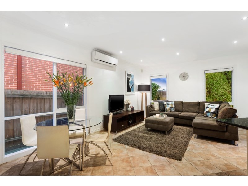 2 Gum Ridge Close, Templestowe VIC 3106